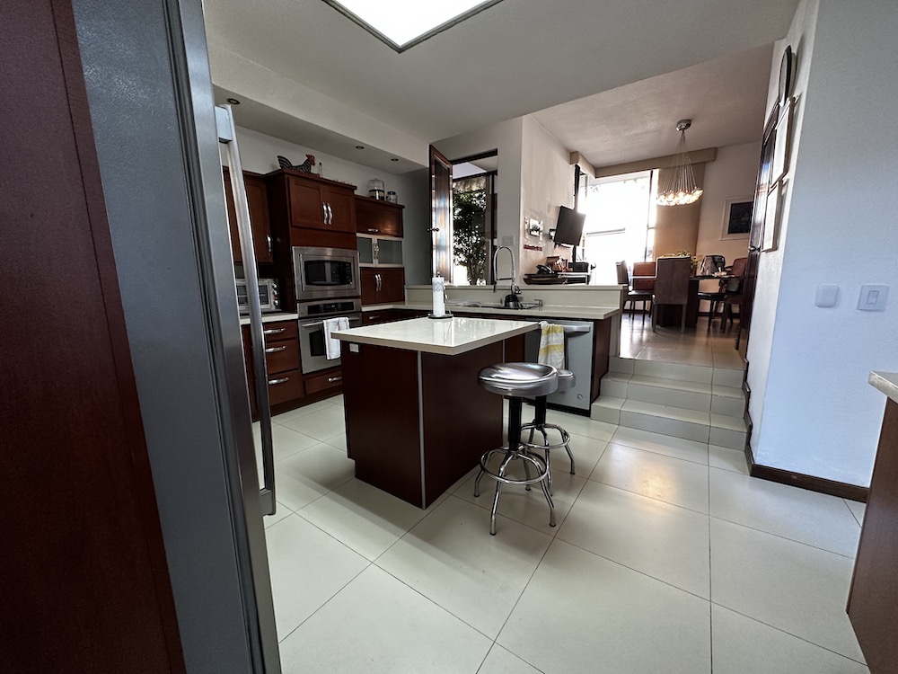 Guatemala, 4 Habitaciones Habitaciones, 4 Habitaciones Habitaciones,4 BañoBaño,Casa Residencial,Venta,1292