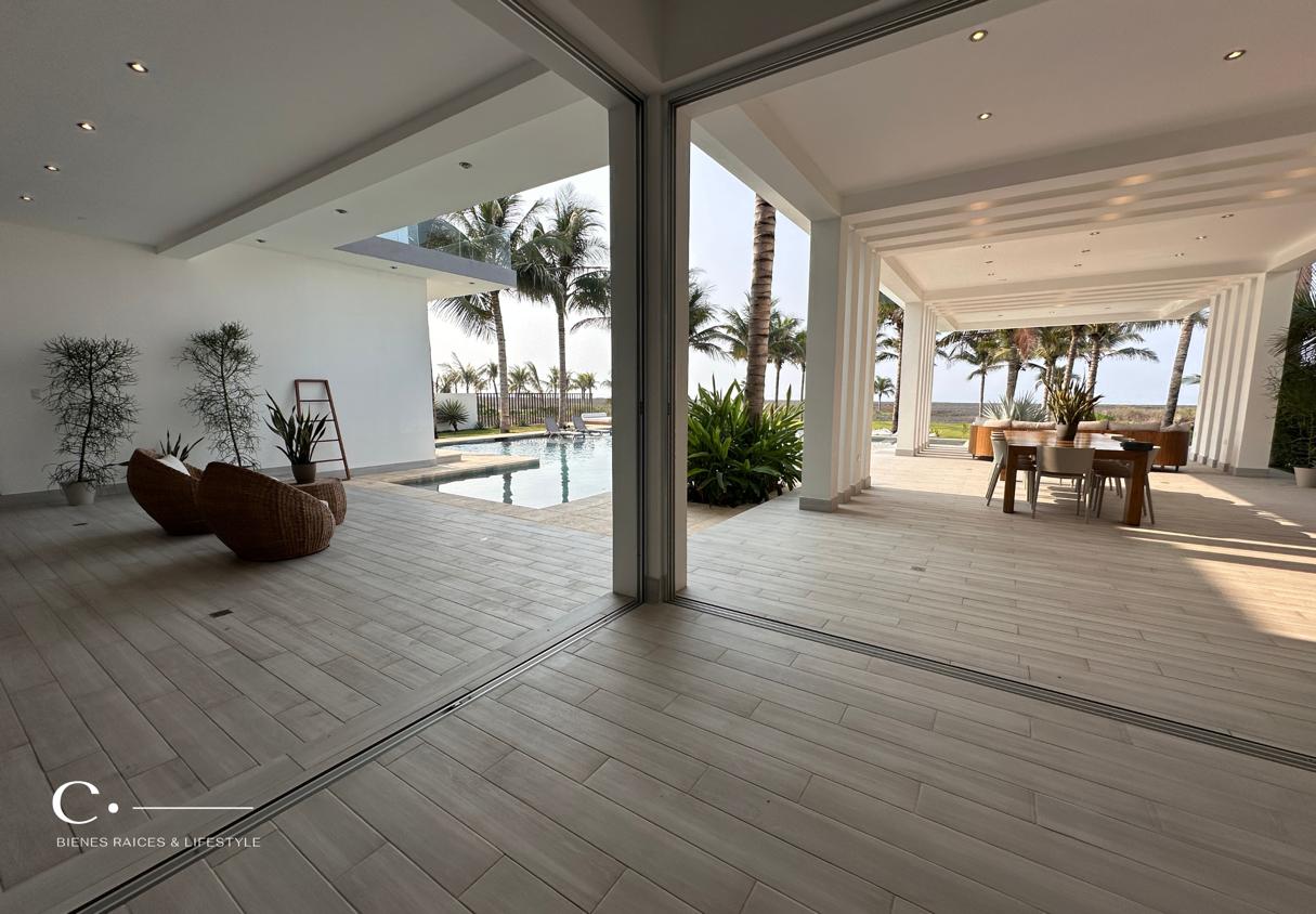 Puerto Quetzal, 6 Habitaciones Habitaciones, 6 Habitaciones Habitaciones,7 BañoBaño,Casa Vacacional,Venta,1323